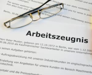 arbeitszeugnis-prüfen-schlussformel-kündigung