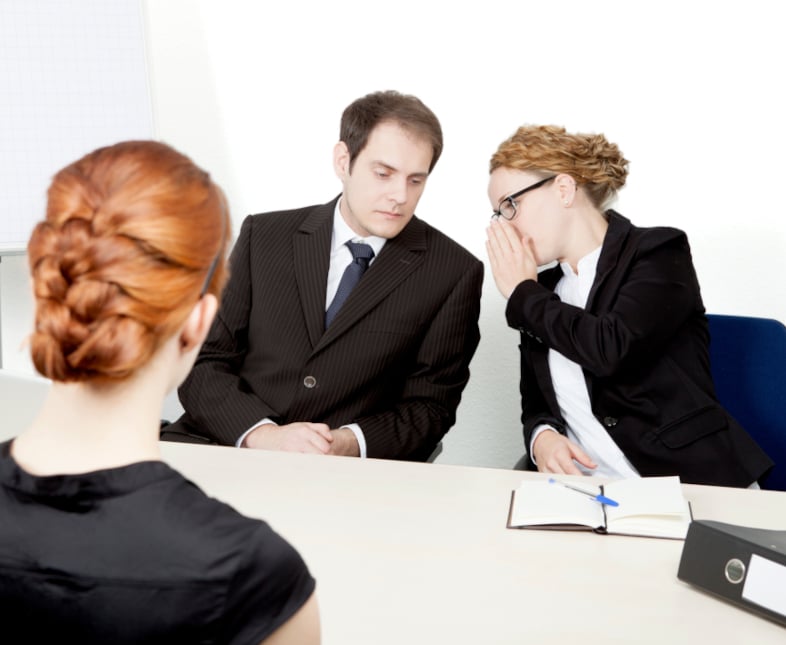 Dürfen Arbeitgeber vor Ex-Mitarbeitenden warnen?