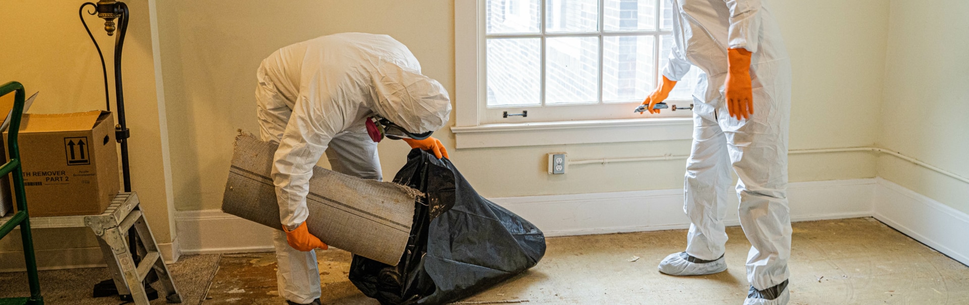 Asbest in der Wohnung: Diese Rechte haben Mieter bei Gesundheitsgefahr